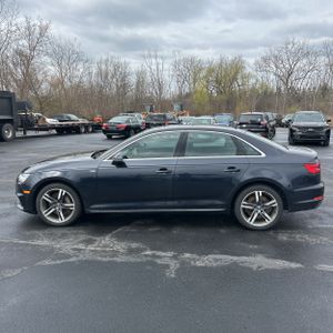 AUDI A4 2.0T PREMIUM - 3