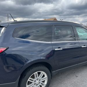 CHEVROLET TRAVERSE LT - 9