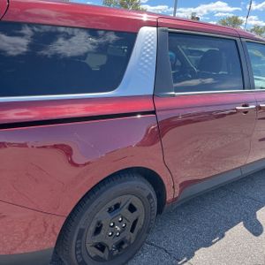 KIA CARNIVAL LXS - 9