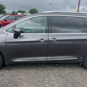 صورة 4 لـ 2019 Chrysler PACIFICA TOURING L