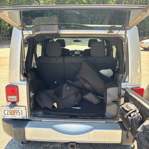 2011 JEEP WRANGLER UNLIMITED SAHARA 照片 41