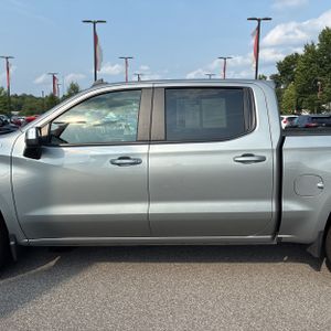 صورة 4 لـ 2026 Chevrolet SILVERADO 1500 LT
