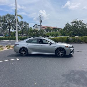 صورة 10 لـ 2024 Toyota CAMRY SE