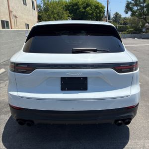 PORSCHE CAYENNE PLATINUM EDITION - 5