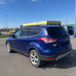 FORD ESCAPE SE - 5