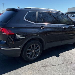 VOLKSWAGEN TIGUAN SE 4MOTION - 9