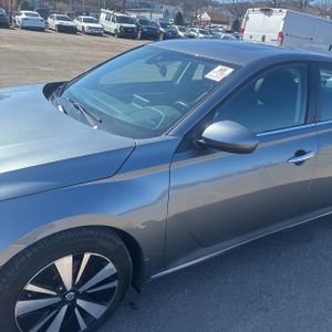 NISSAN ALTIMA 2.5 SV - 2