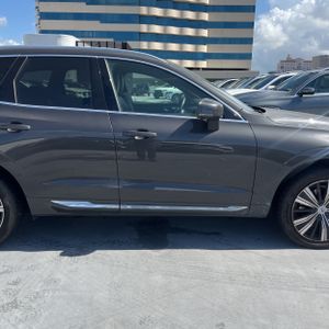 2022 Volvo XC60 B6 INSCRIPTION thumbnail 11