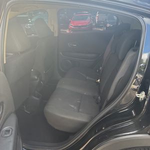 2019 Honda HR-V LX 照片 36