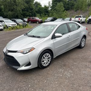 صورة 1 لـ 2017 Toyota COROLLA LE