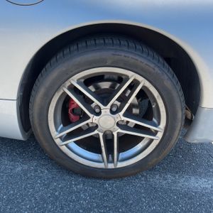 صورة مصغرة 18 لـ 2002 Chevrolet CORVETTE BASE