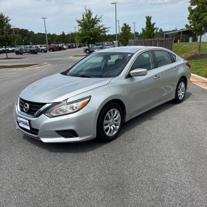 2017 Nissan ALTIMA 2.5 SV — фото 1