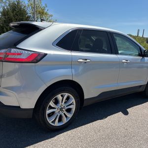FORD EDGE TITANIUM - 9