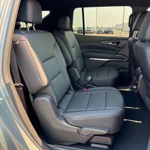 2025 Chevrolet TRAVERSE Z71 缩略图 35