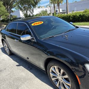 صورة مصغرة 13 لـ 2020 Chrysler 300 LIMITED