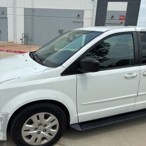 DODGE GRAND CARAVAN - 2