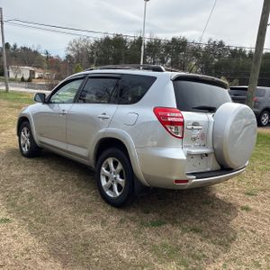 Toyota RAV4 Limited - 5