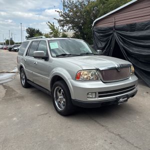 صورة 10 لـ 2006 Lincoln NAVIGATOR LUXURY