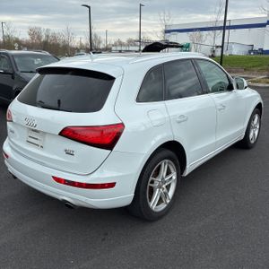 AUDI Q5 2.0T PREMIUM - 8