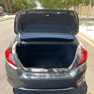 صورة مصغرة 41 لـ 2020 Honda CIVIC LX
