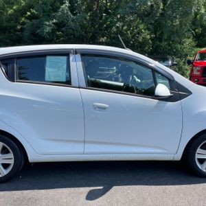 صورة 11 لـ 2015 Chevrolet SPARK LS CVT
