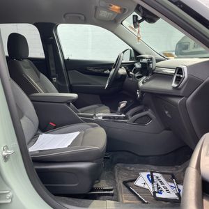 صورة مصغرة 33 لـ 2025 Chevrolet TRAILBLAZER LT