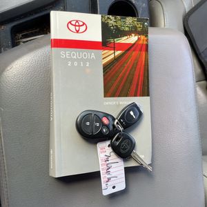 2012 Toyota SEQUOIA PLATINUM — миниатюра 48