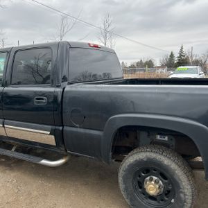 CHEVROLET SILVERADO 2500 LS - 6