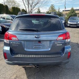 SUBARU OUTBACK PREMIUM - 7