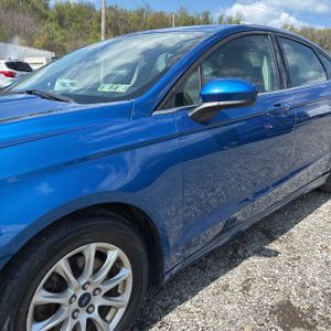 FORD FUSION S - 2
