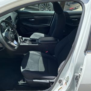 صورة مصغرة 64 لـ 2021 Nissan SENTRA S