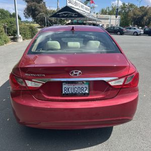 HYUNDAI SONATA - 7