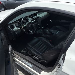 2010 FORD MUSTANG V6 thumbnail 29
