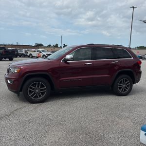 2017 JEEP GRAND CHEROKEE LIMITED — фото 3
