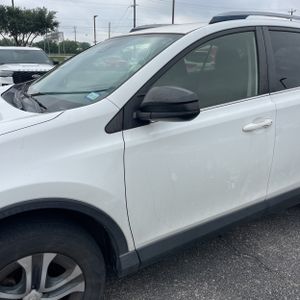 TOYOTA RAV4 - 2