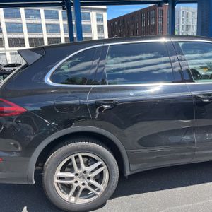 PORSCHE CAYENNE BASE - 9