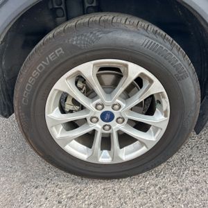صورة مصغرة 19 لـ 2022 FORD ESCAPE SE