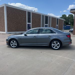 صورة 3 لـ 2019 AUDI A4 PREMIUM