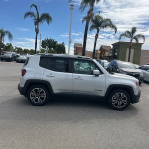 JEEP RENEGADE - 10