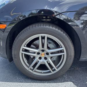 صورة مصغرة 17 لـ 2021 Porsche MACAN S