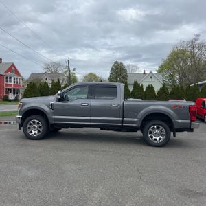 FORD F-250 SUPER DUTY LARIAT - 3