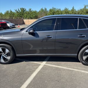MERCEDES-BENZ GLC - 4