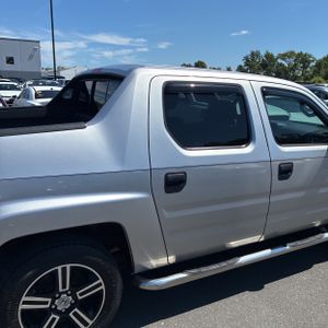 2013 Honda RIDGELINE SPORT photo 9