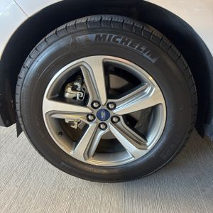 صورة مصغرة 17 لـ 2019 FORD EDGE SEL