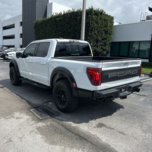 Ford F150 Raptor - 5