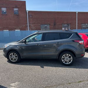 FORD ESCAPE SEL - 3