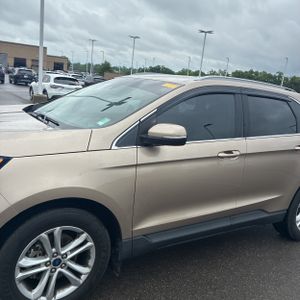 FORD EDGE SEL - 2