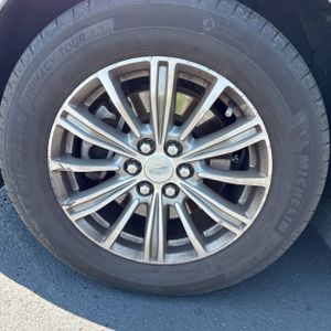 2017 Cadillac XT5 LUXURY — фото 17