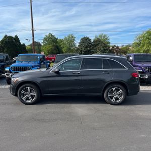 MERCEDES-BENZ GLC - 3