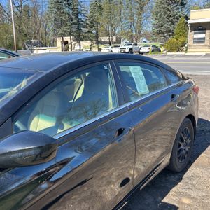 HYUNDAI SONATA GLS - 2